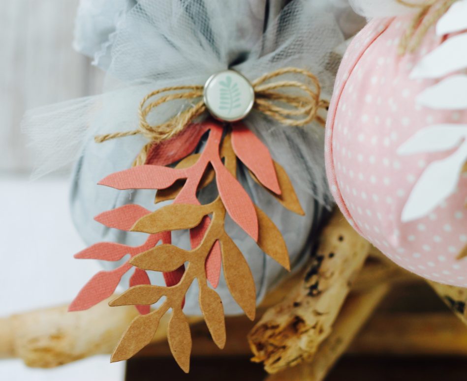 How To Make A Fabric Bauble